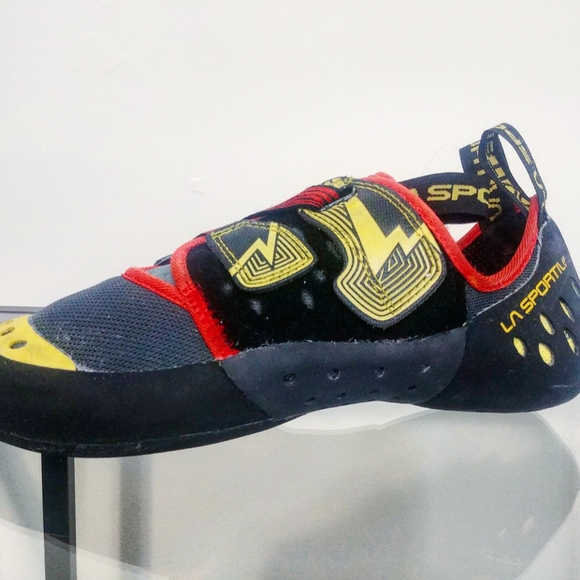 La Sportiva Climbing Shoes - Picture 2 of 2